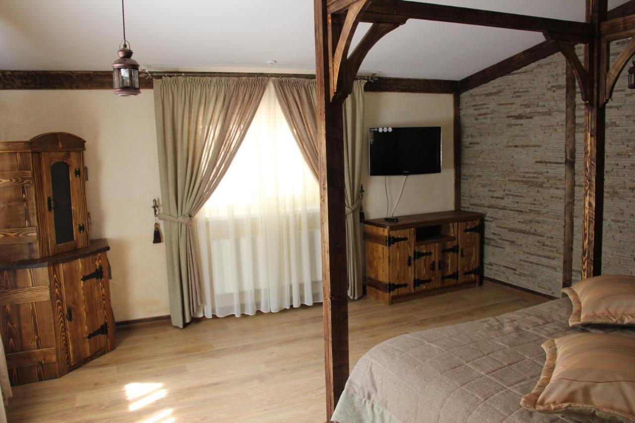 Mishyn-City Hotel Dobrovlyany Εξωτερικό φωτογραφία