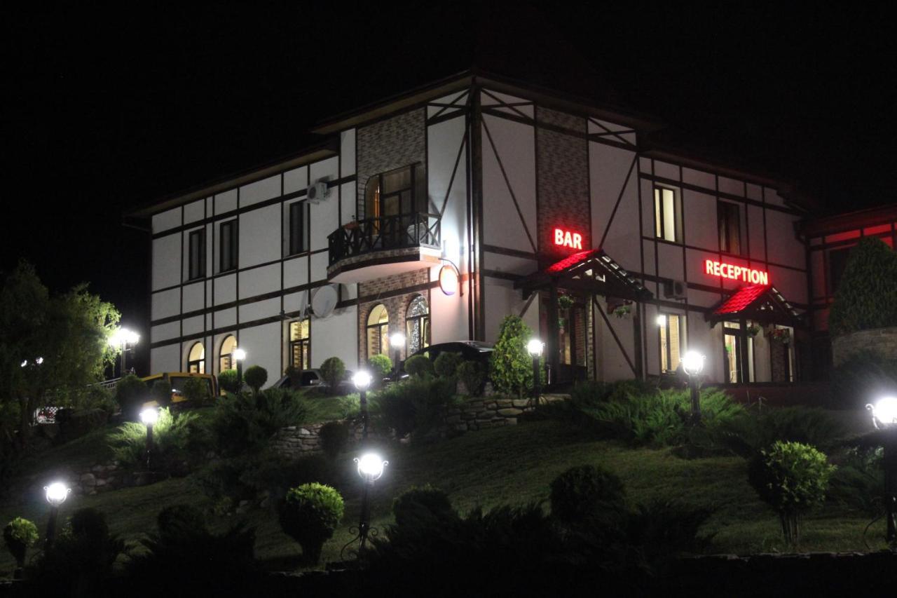 Mishyn-City Hotel Dobrovlyany Εξωτερικό φωτογραφία